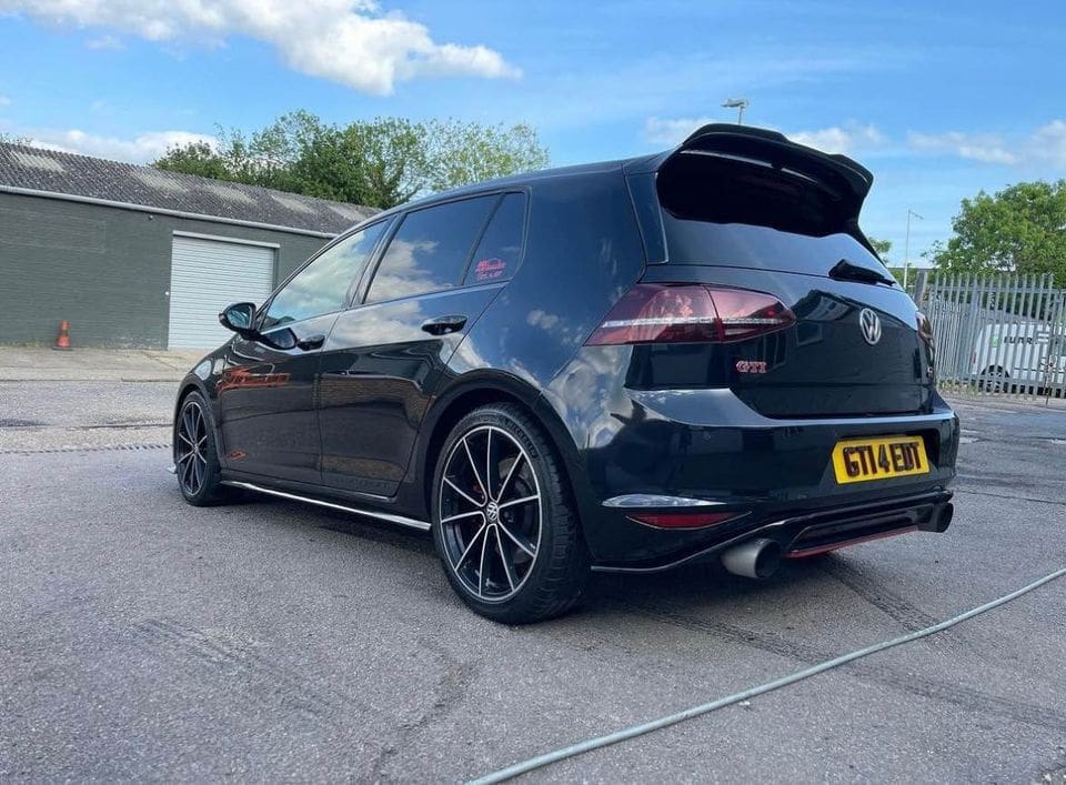 Volkswagen Golf GTI