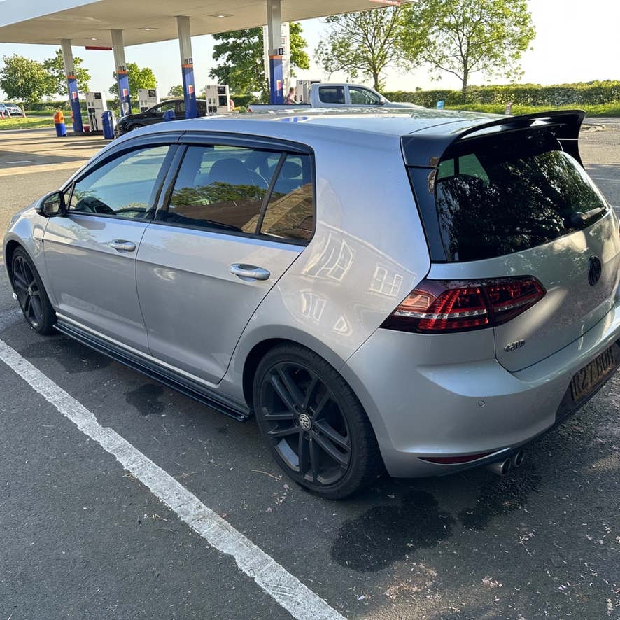 Volkswagen Golf | 180BHP
