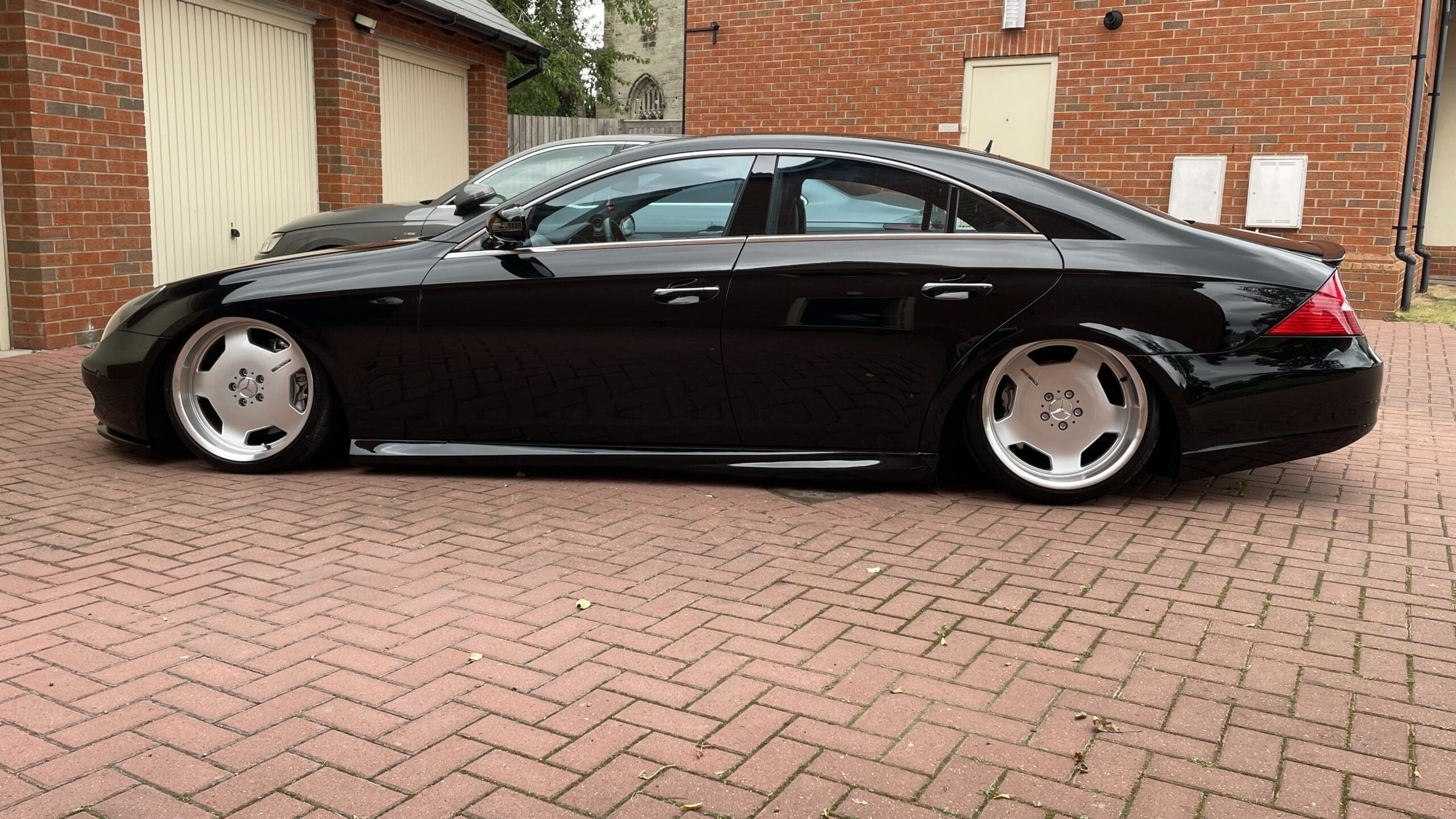 Mercedes CLS show car Mercedes CLS 320 cdi 2005 Remapped by BSR (bobby Singh racing) 280bhp and 750nm (553 ft-lbs)