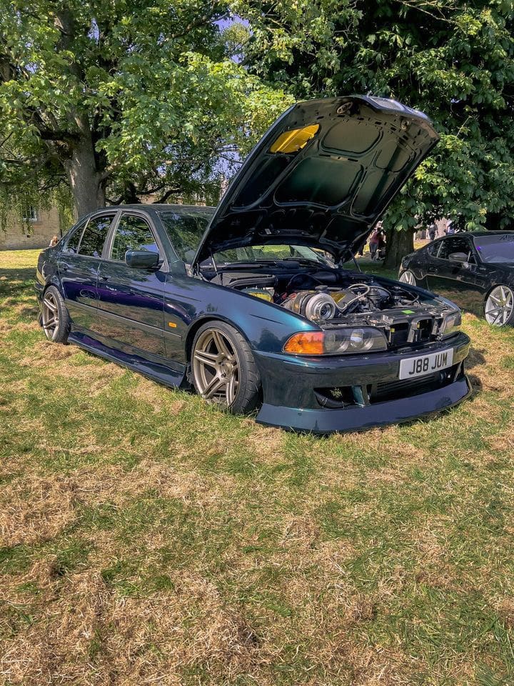 BMW E39 3.0 Turbo 711bhp