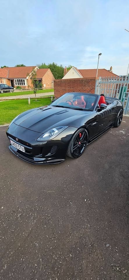 Jaguar F-Type V8 Convertible