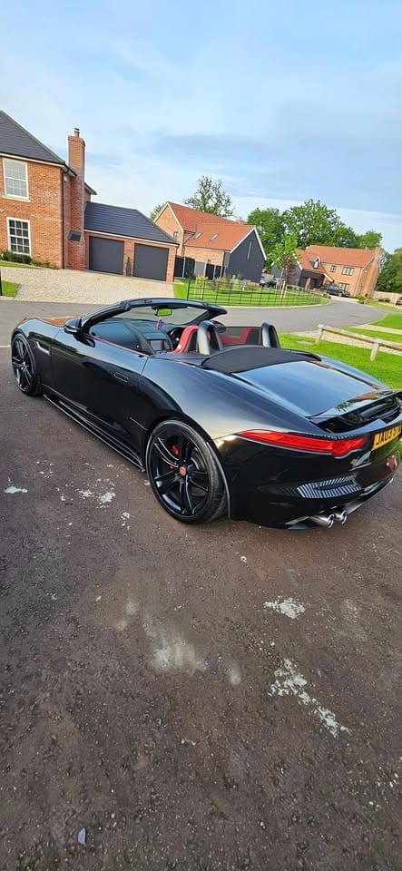 Jaguar F-Type V8 Convertible