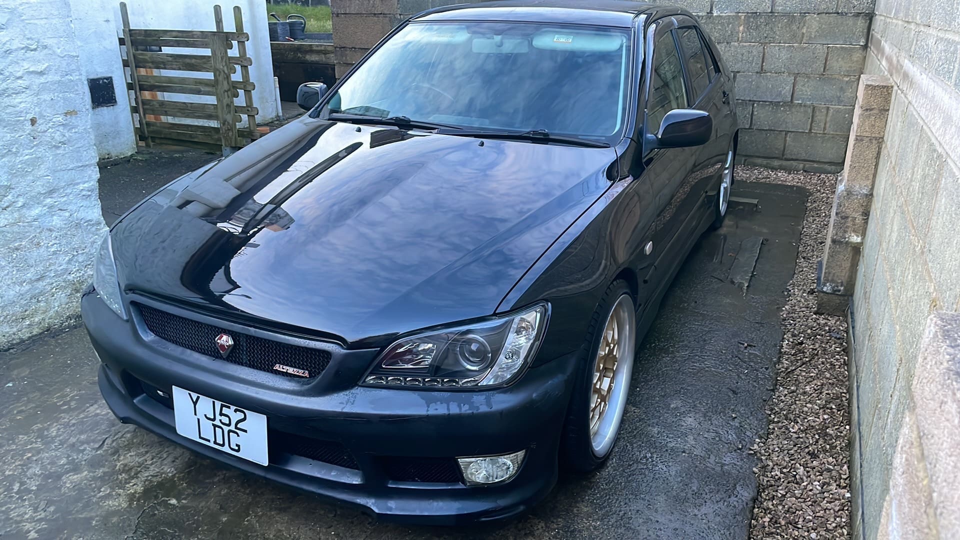 Toyota Altezza RS200 Z Edition – Modified Jap Import