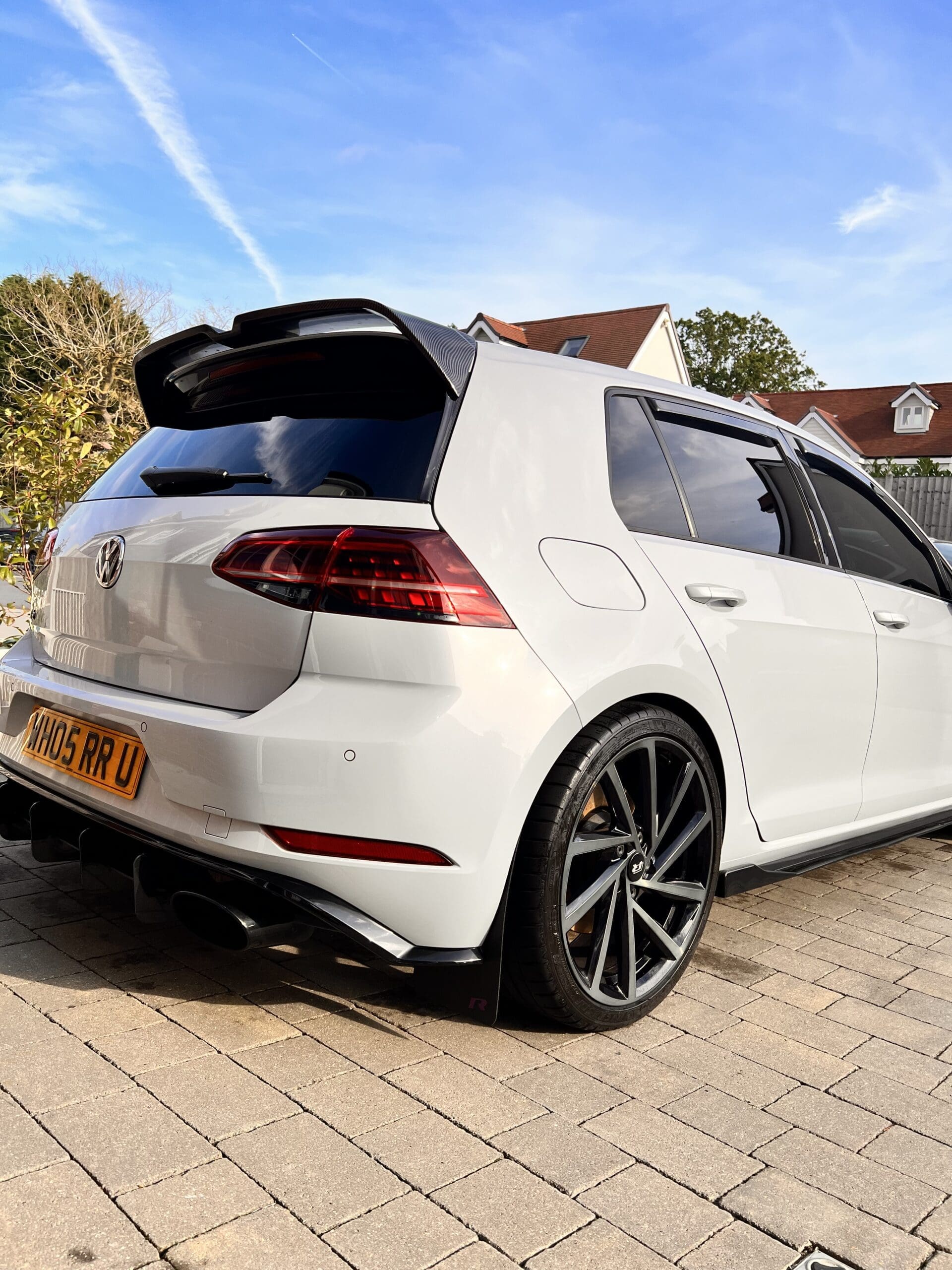 Volkswagen Golf R