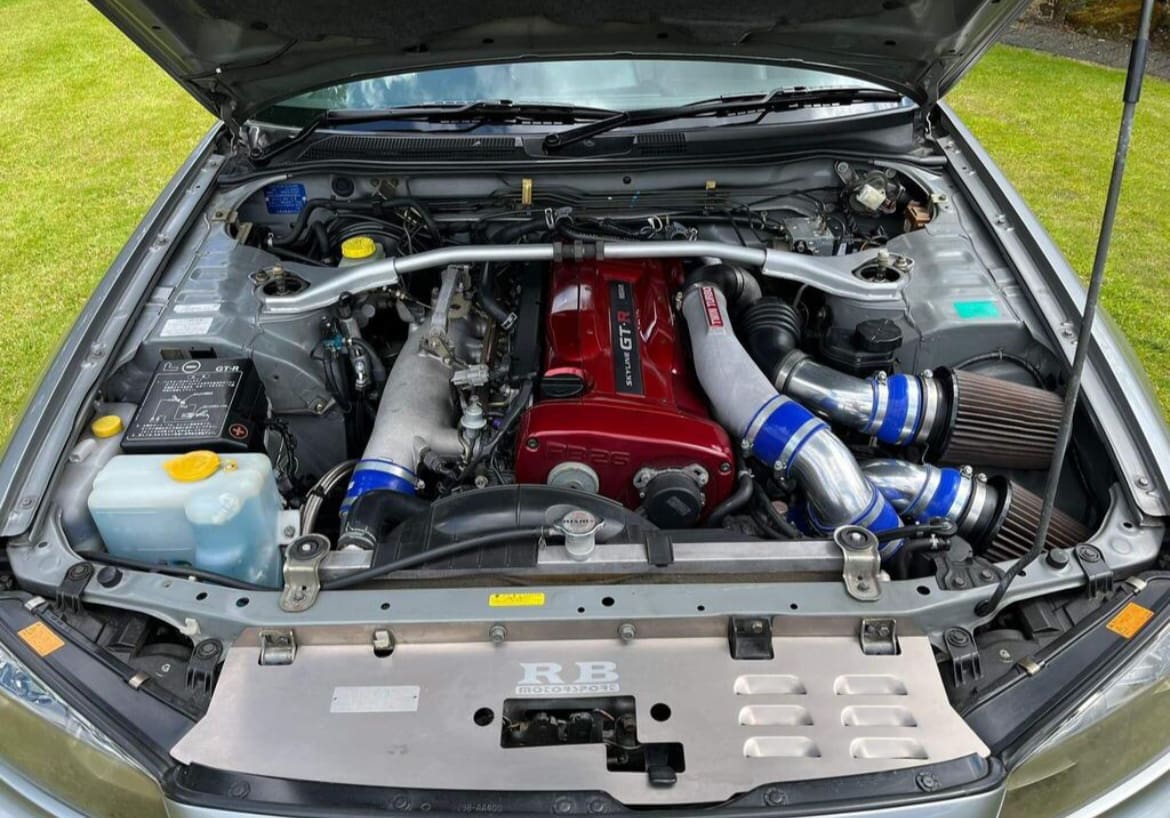 Nissan Skyline r34 GTR V SPEC